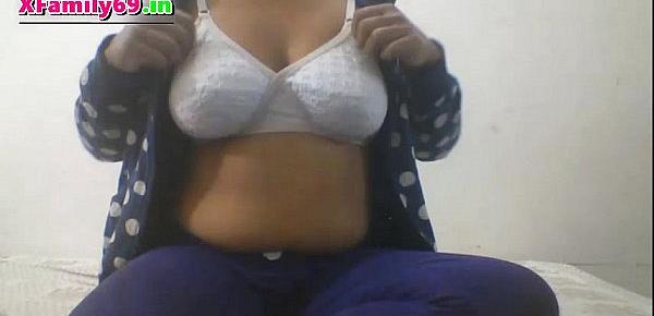  Desi aunt Simmi showing off herself on skype video footage